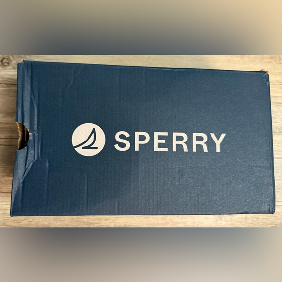 Sperry NIB Women’s Brown Leather Boat Shoes - Picture 5 of 6